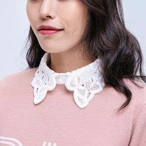 Bow Ties 2022 Women Flower Embroidery False Collar Female Black White Shirt Fake Tie Vintage Detachable Lapel Top