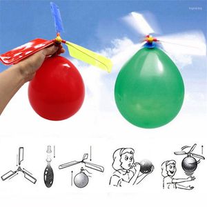 Favore di partito 3pcs Divertimento Aereo Elicottero Palloncini Fischio Regalo di compleanno Regali per bambini Omaggio Ospite Souvenir Bambino Pinata Filler