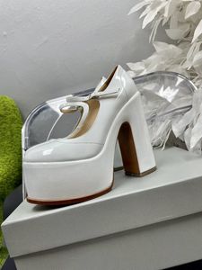 2022 neue Kleidschuhe Leder Super High Heel Laufsteg Modell Einzelschuhe wasserdichte Plattform Bühnenaufführung dicker Boden Cheongsam