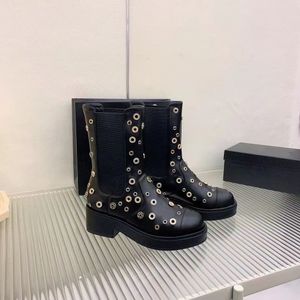 2023 new round head ankle boots All-Over MaterialsNormcore Minimalist black and white dual-color hardware 100% real leather Boots