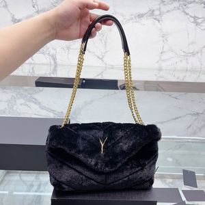 Terry Shoulder Bags Designer Crossbody Bag Stylish Womens Chain Handbags Classic Winter Puffer Plush Shoulder Bag Purses Wallets cm