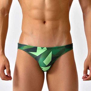 Costumi da bagno da uomo Slip da bagno da uomo Costumi da bagno bikini Costume da bagno per uomo sexy Costume da bagno da spiaggia Pantaloncini da bagno Gay Desmiit 2021 Slip J220913