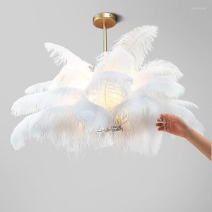 Ljuskrona Crystal Postmodern Led Ostrich Feather Decoration Ljus kreativ design Princess Bedroom Restaurant vardagsrumsdekor