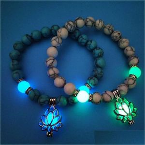 Charmarmband Lysande naturliga stenar som gl￶dar i det m￶rka armbandet Lotus Flower Shaped Charm f￶r Women Yoga Prayer Buddhism Jewelry Dh875