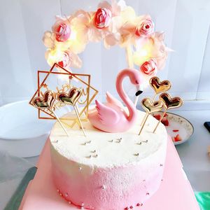 Festliche Lieferungen Mädchen Kuchen Dekoration Geburtstag Party Rose Blume Bogen Einsatz Karte Ornamente Hochzeit Rosa Topper Seide Schlitz