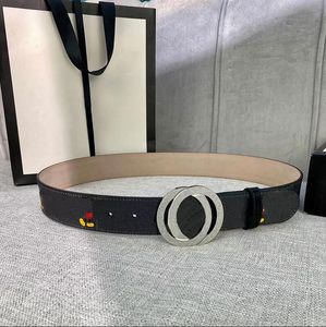 Designer Mens Women Belt Fashion Cinture in vera pelle con lettere Animal Super Quality Cinture da uomo Cinturino con fibbia liscia con scatola