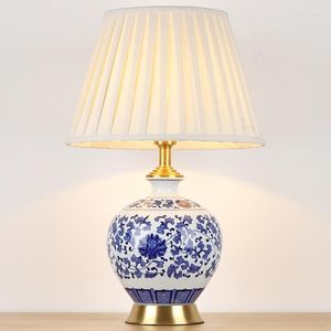 Lampade da tavolo in stile cinese moderno comodino in ceramica bianca e blu soggiorno camera da letto lampada decorativa retrò El MJ1125