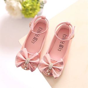 Sneakers Fashion Girl Shoes Party Wedding Baby Läder Bow Kids For Princess Chaussure Fille Mariage TX361 220920