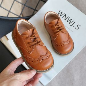 Sneakers Spring Autumn Children Leather Shoes for Boys Girls Casual Kids Soft Bottom Outdoor Baby 220920