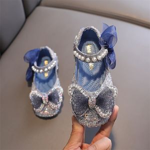 Sneakers Girls Flats Autumn Baby Shoes Kids Sandaler Fashion Pearl Princess Party Dress Breabable Toddler Glitter Bow Soft Sole 220920