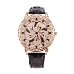 Armbanduhr 2022 Top Brand Watch Ladies Rose Gold 360 Grad Rotation Frau Frau Diamond Quarz Uhr Uhr Uhr Relogio Feminino