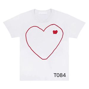 Play Designer Men's T-Shirts Casual Women's Des Badge Garcons Quality Print Short Sleeve Short T-Shirt Couple Hearts Tshirt Cheap Wholesale 520886