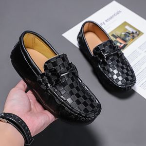 Sneakers äkta läder lyx varumärke barn loafers platt pojkar flickor mjuka barn lägenheter casual båt barn s 220920