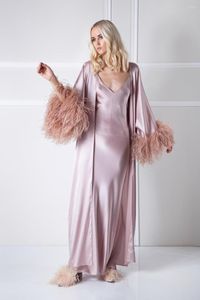 Runway Dresses Ostrich Feather Celebrity Gowns Long Sleeve 2 Pieces Sexy Bridal Pajama Sets Bathrobes Party Wear Robes3003