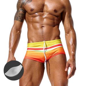 Herrenbadebekleidung Mode Regenbogen Farbverlauf Männer Badeshorts Europa Amerika Sexy mit Push Pad Boxer Badebekleidung Sommer Strand Surf Schnell trocken J220913