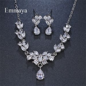 Andra smyckesuppsättningar Emmaya Märke Gorgeous Charm Flower Shape White Gold AAA Cubic Zircon Crystal Earrings Necklace Set for Women Bride Jewelry Gift 220921