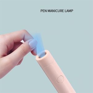 Secadores de unhas mini lâmpada de unhas de armazenamento de bateria USB Lanterna portátil Tipo de caneta LED Máquina de terapia de luz Ultraviolet assar 220921