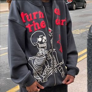 Erkek Hoodies Sweatshirts y2k anime baskı erkekler fermuar uzun kollu sokak kıyafeti katlar mektup gevşek grunge gotik büyük boyutlu kapüşonlu ceketler 220920