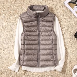 Womens Down Parkas Women Sleeveless Womens Ultra Light Down Vests Slim Jacket Girl Gilet Lightweight Windproof Warm Waistcoat Portable 220921