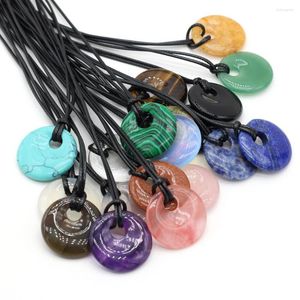 Pendanthalsband 5st Natural Stone Halvh￥lsp￤rlor Agate Malachite Opal Amethyst Rose Quartz Round Necklace For Ms Charm Jewelry 30x30mm