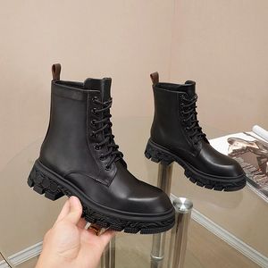 Martin Boots Vinter Tjock sula Dam Svart Läder Mode Mångsidig Höst Lyx Designer Stövlar Storlek 35-41