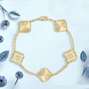 Fashion 4/Four Clover Charm Stracelets 18k Gold Diseñador de lujo Pulseras Damas de la pareja de bodas Joyas de regalo Múltiples colores disponibles