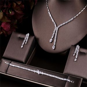 Outras jóias conjuntos de joalheria Brincos de zircão de cristal brilhante e colar jóias de jóias de bridelas e acessórios para vestidos de noiva 220921