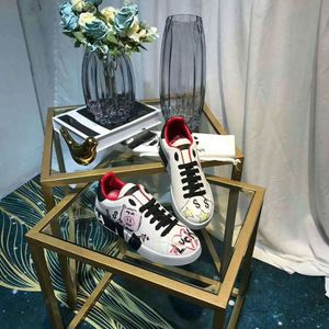 top Casual Shoes White Black Red Fashion Mens Women Leather Breathable Shoes Open Low sports Sneakers hckjh0000002