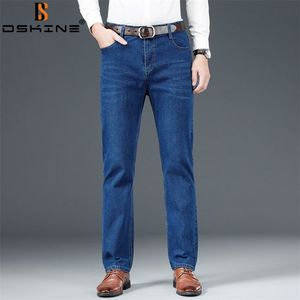 Męskie dżinsy Sprężyne proste spodnie w otwórcy lekki rozciąganie mody swobodne jesienne dżinsowe spodnie 220920