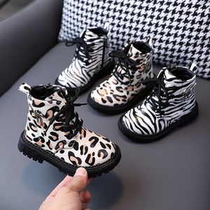 Boots Fashion Leopard Print Girls Boys Martin For Kids British Style Short Spring Autumn Barn Spädbarnskor 220921