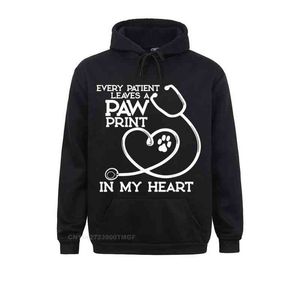 Hoodies hoodies veterinär veterinär gåva tass tryck i mitt hjärta roliga skjorta hip hop tröjor för män älskare dag hoodies hoods