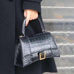 Designer Bags Women's GG Crocodile Pattern Trendy Shoulder Crossbody Bags Half Moon Luxury Handle Leather Classic Vintage Wallets
