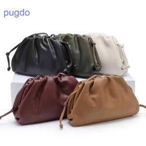 豪華なデザイナーBottegas Mini Pouch Handbags Venetasオンライン販売新しいファッションレザークラウドハンドカウハイド女性 '