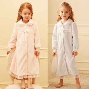 Handelsrockar 2 färger söta barn S Sleepwear Toddler Baby Princess Turndown Collar Flanell Bathrobe Hooded Bath Night Robe Pyjamas 220922