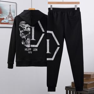 2022 أفضل العلامة التجارية PP Skull Men Tracksuit Cotton 2 قطعة مقنعين سراويل سراويل للملابس الرياضية Plein Hoodie Clothes Ropa Deportiva Con Capucha 870