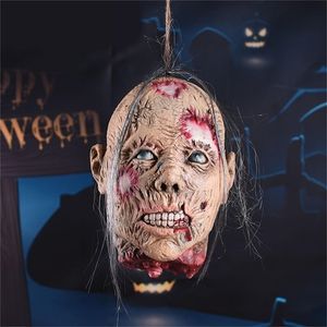 Dog Apparel Cut Off Head Prop Halloween Scary Realistic Hanging Severed Bloody with Wig Costume Latex Decoration 220921