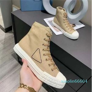 Sneakers płaskie buty trenery Trenery Casual Buts Wheels Cassetta High Top Tabel Canvas Koła Szygowanie Top Luksusowe buty