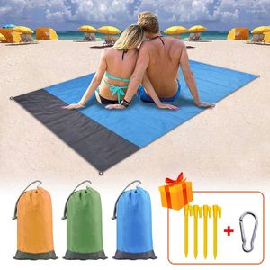 Carpets 2x2.1m Waterproof Beach Camping Mat Outdoor Portable Lightweight Picnic Blanket Hiking Equipment Folding Sand