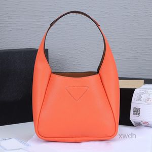 Evening Bags Classic Women Versatile Handbags Purse Vegetable Basket Fashion Newest Shoulder Bags Small Tote Wallet Four Colors 20cm Free S