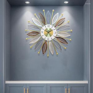 Orologio da parete per camera da letto rotonda orologio di lusso grande batteria nordica designer moderno decorazione salone