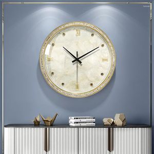 壁の時計モダンミニマリストの装飾白時計ミュートライトラグジュアリークリエイティブアートリビングルームダイニングデコレーション