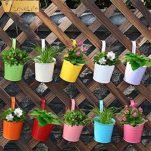 Vases 10pcs Wall Hanging Flower Pots Metal With Handle Iron Garden Balcony Vertical Bucket Holder Home Decor 220921