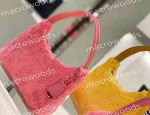 Bolsa de luxo 2000 Bolsa de pele de inverno Shearling Bolsa de ombro colorida Bolsa de feltro rosa Hobo Bolsas de grife Senhora Fofa Bolsas transversais Tote Bolsas femininas