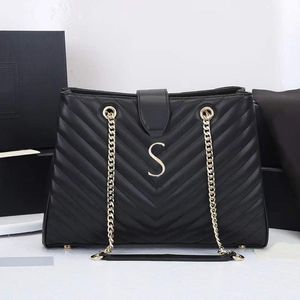 7a Sgled Sags Designer Женские сумочки 2021 Дизайнеры Crossbody Deginers Bag Duffle Tote Clutch Classic Livuine Leather Clutch Gold Chain Кошелька негабаритный кошельки Tn Tn