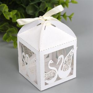 Geschenkpapier Hohle Laser Schwan Candy BOX Geschenkboxen Hochzeitsfestbevorzugung Dekoration mit Band 50100PCSlot 220922