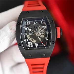 010 Montre de Luxe Mens Watches 49x41x15mm حركة ميكانيكية أوتوماتيكية لمقاومة الخدش المرآة الزجاجية