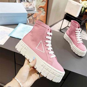 2022 Fashion Prad High and Low Casual Shoes Män och kvinnor Bowling Shoes Coach Mountaineering Leather Suede Sneakers Reg