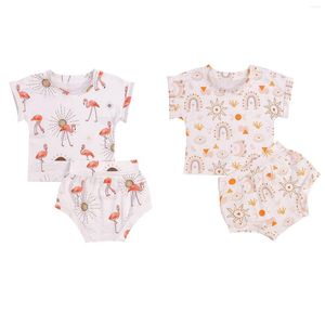 Kläderuppsättningar 2022 Summer 2 Pieces Kids Suit Set Flamingo Print Round Neck Kort ärm T-shirt Shorts för Girls Yellow 0-3 år