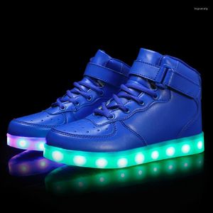 Boots Kids LED USB Charges de baskets brillantes Enfants Chaussures lumineuses Loop Loop Fashion pour filles avec les garçons avec de la lumière