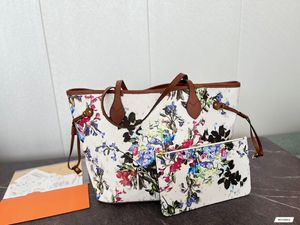 2022 Designer shoulder bag New women's flower pattern shopping bag